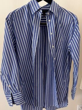 Like NEW! Classic Striped Shirt